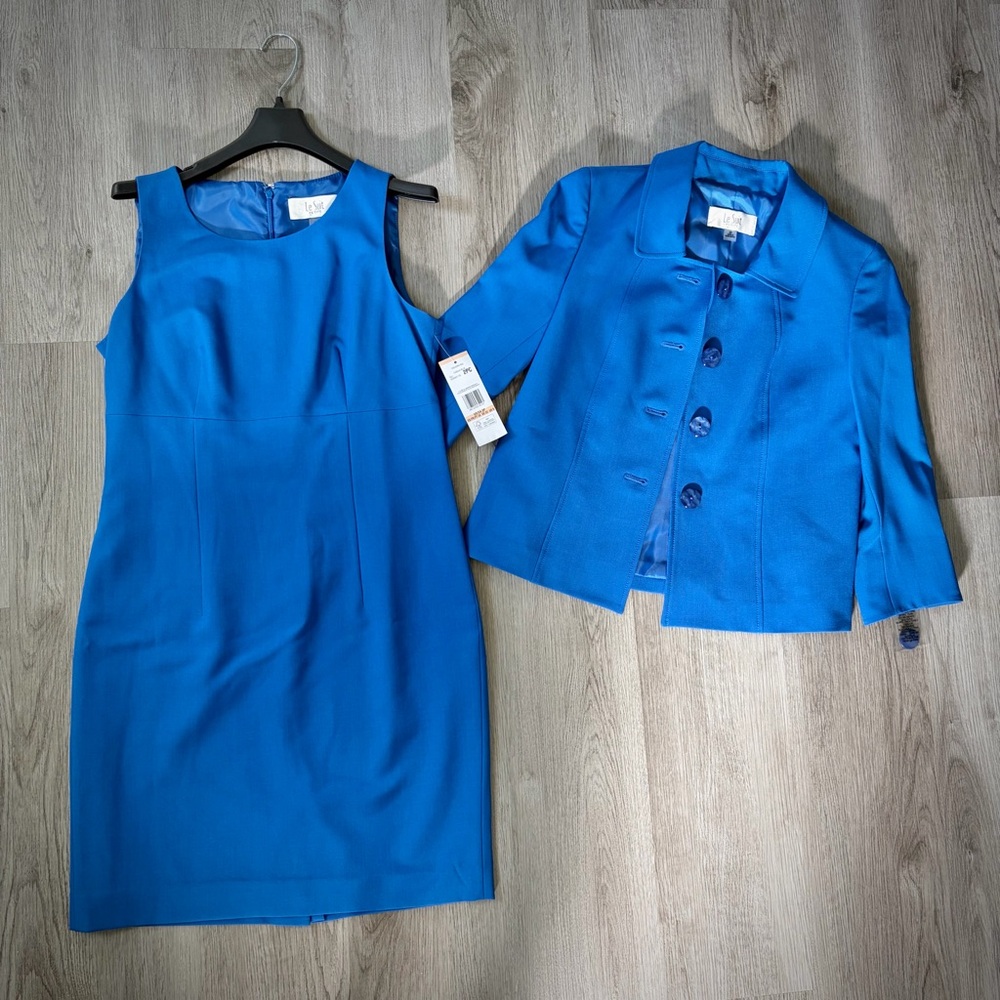 NWT Le Suit Seamed Dress Suit